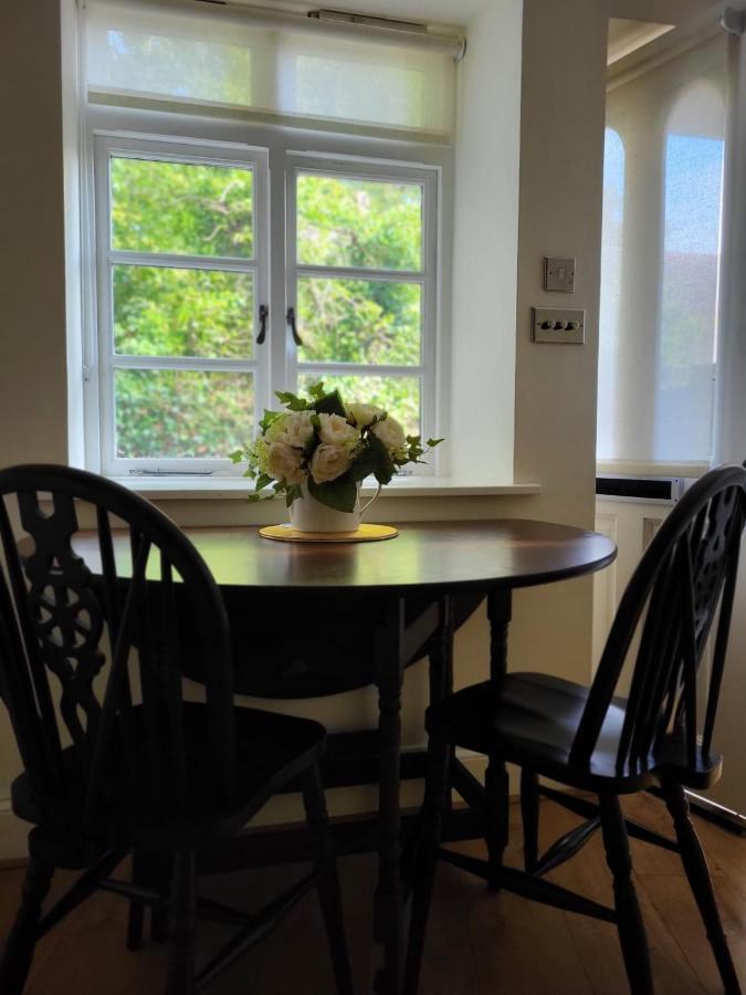 Castle Annexe From 3 Nights Apartment Torquay Bagian luar foto