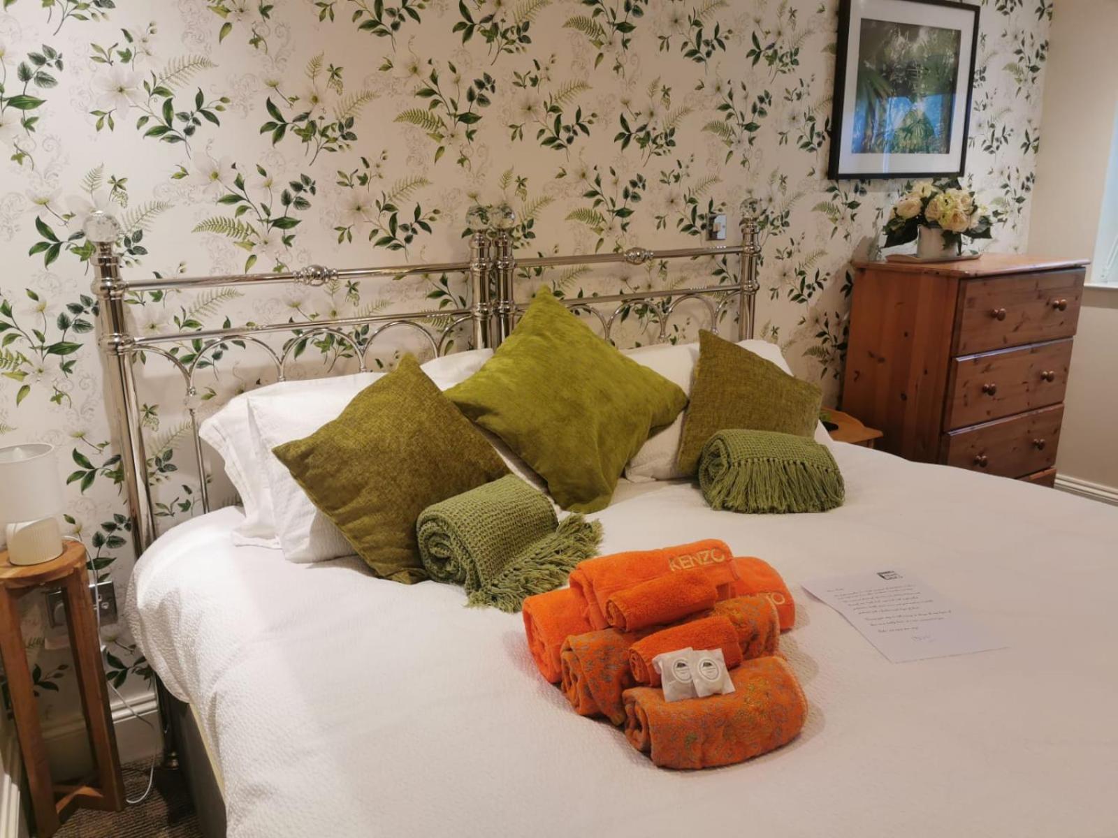 Castle Annexe From 3 Nights Apartment Torquay Bagian luar foto